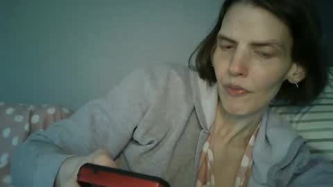 Snapshot of mariejojo chatting on April 19, 7:49 pm Mariejojo online show from April 19, 7:49 pm