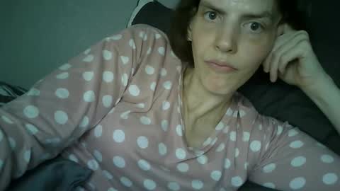 Snapshot of mariejojo chatting on May 5, 10:51 pm Mariejojo online show from May 5, 10:51 pm