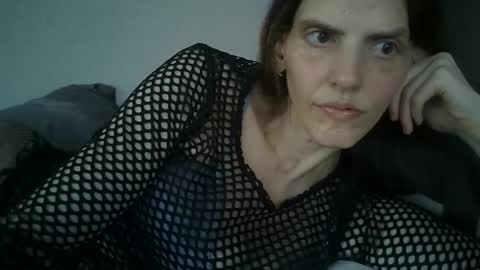 Snapshot of mariejojo chatting on June 6, 5:06 pm Mariejojo online show from June 6, 5:06 pm