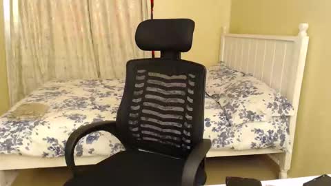 mariejuana online show from February 20, 10:05 am