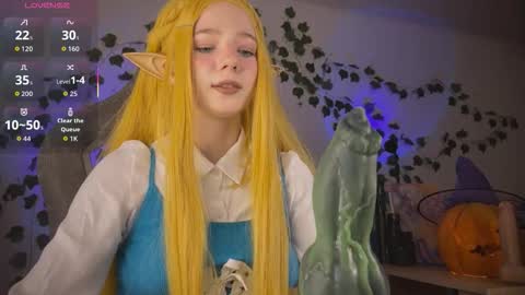 Mariel Gold online show from October 23, 11:42 am