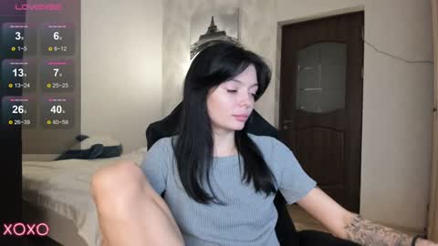 Maria  online show from December 18, 3:55 pm