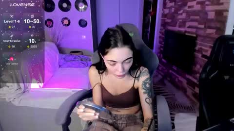 Snapshot of mariella__adams chatting on February 23, 2:03 pm Maria online show from February 23, 2:03 pm