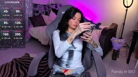 Maria  online show from May 25, 5:52 pm