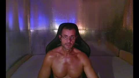 Snapshot of mariettee chatting on October 9, 12:52 am Djpegasus online show from October 9, 12:52 am