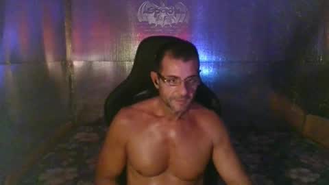 Snapshot of mariettee chatting on November 13, 11:47 pm Djpegasus online show from November 13, 11:47 pm