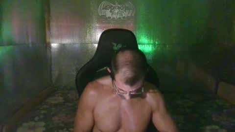 Snapshot of mariettee chatting on November 15, 9:17 am Djpegasus online show from November 15, 9:17 am