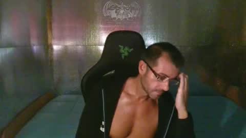 Snapshot of mariettee chatting on November 20, 9:31 am Djpegasus online show from November 20, 9:31 am