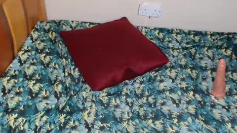 Snapshot of marigold_gift chatting on June 27, 3:00 am gold online show from June 27, 3:00 am
