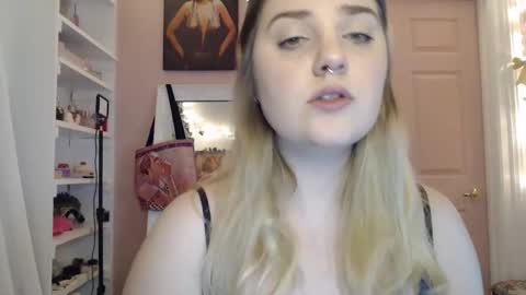 marigoldrue online show from January 14, 12:27 am