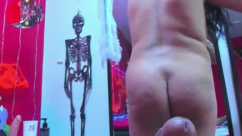 MARIHAM AND MURATH online show from October 25, 8:55 am