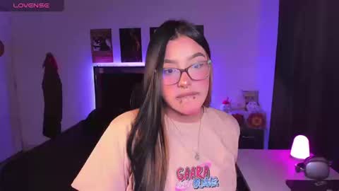 Snapshot of mariiana_hasper chatting on February 28, 6:25 am Mariana Hasper online show from February 28, 6:25 am