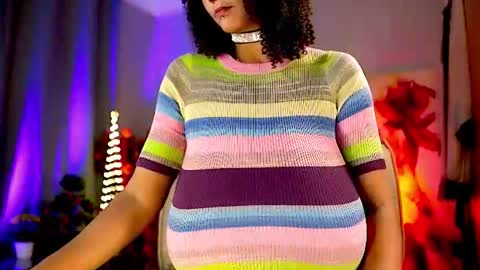 Nikita - Scroll down and read my bio please. New Pictures in Bio online show from November 11, 7:08 am