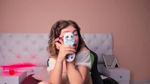 mariie_tayy online show from December 16, 1:32 pm