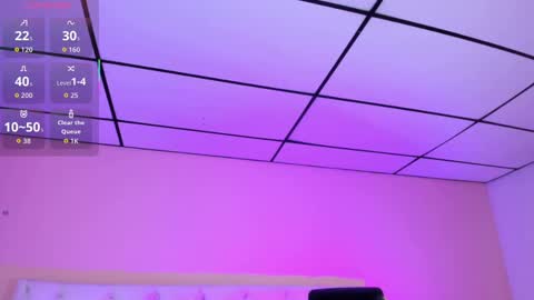 mariie_tayy online show from October 6, 8:28 pm