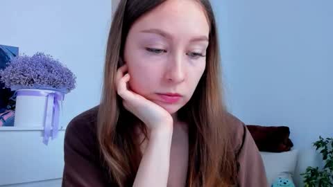 Snapshot of marilinal chatting on October 13, 7:30 am Marilina online show from October 13, 7:30 am