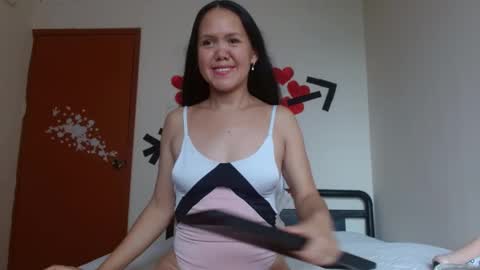 Snapshot of marilynbeautifullyhairy chatting on February 22, 2:19 pm marilyn online show from February 22, 2:19 pm