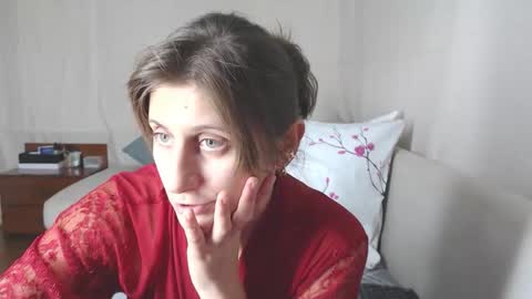 FOREVER YOURS online show from January 15, 7:39 pm