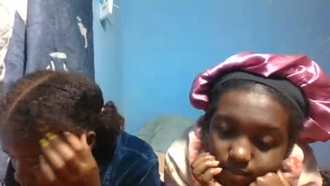 Snapshot of marinagold69 chatting on June 8, 4:02 am marinagold69 online show from June 8, 4:02 am