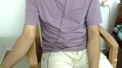 Snapshot of marinavine chatting on January 11, 5:23 am The SHY UncutBoy online show from January 11, 5:23 am