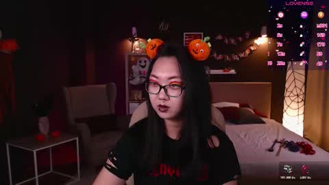 Snapshot of marine_vact chatting on October 26, 2:01 pm Marine online show from October 26, 2:01 pm