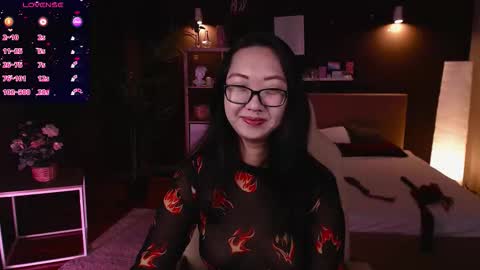 Snapshot of marine_vact chatting on November 6, 2:18 pm Marine online show from November 6, 2:18 pm