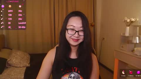 Snapshot of marine_vact chatting on November 24, 2:06 pm Marine online show from November 24, 2:06 pm