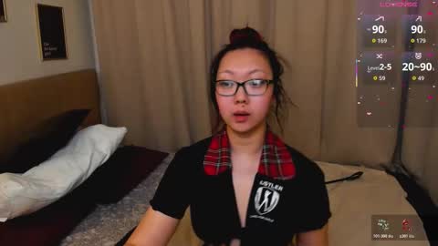 Marine  online show from March 26, 2:11 pm