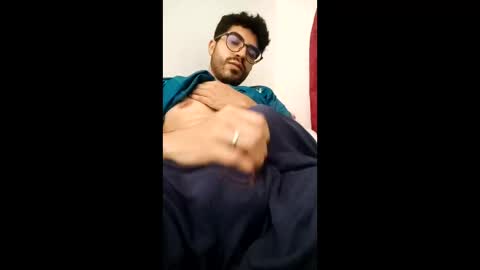 Snapshot of mario_saens chatting on May 24, 4:28 am mario_saens online show from May 24, 4:28 am