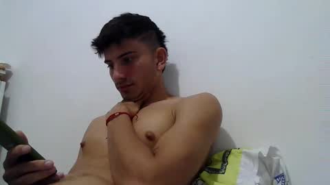 Snapshot of mariobrosss517470 chatting on February 5, 11:50 pm mariobrosss517470 online show from February 5, 11:50 pm