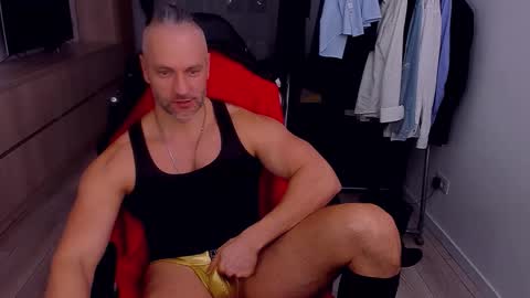 Snapshot of marismuscle chatting on March 1, 4:09 pm MarisMuscle online show from March 1, 4:09 pm