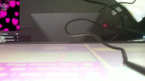 Snapshot of maritsa_millerr chatting on December 6, 2:06 pm maritsa online show from December 6, 2:06 pm