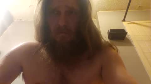 Snapshot of marius02385 chatting on January 16, 2:48 am marius02385 online show from January 16, 2:48 am