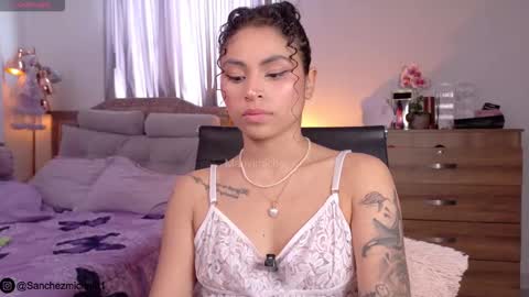    online show from October 21, 7:14 pm