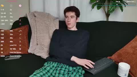 Mark online show from October 30, 2:24 am