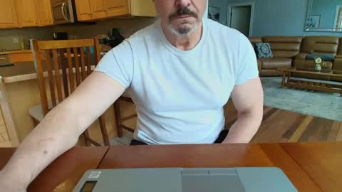 Mark online show from March 2, 7:23 pm