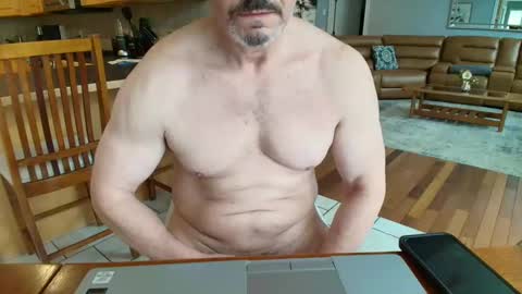 Mark online show from March 3, 3:31 pm