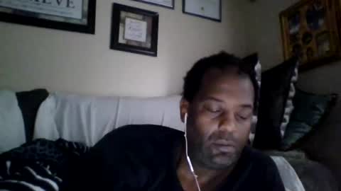 mark7062012 online show from December 26, 5:40 pm