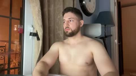 Snapshot of mark_899832461 chatting on February 15, 11:01 pm mark_899832461 online show from February 15, 11:01 pm