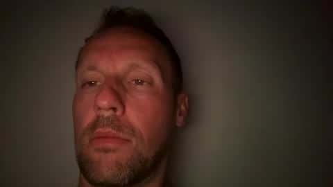 Mark online show from April 12, 9:20 pm