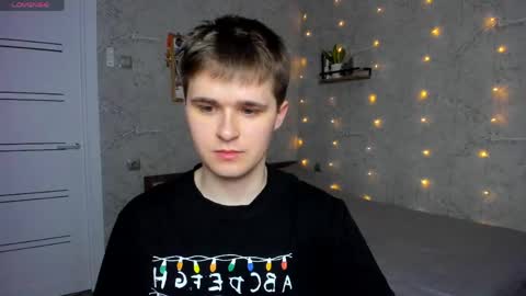 Mark online show from May 14, 2:51 am