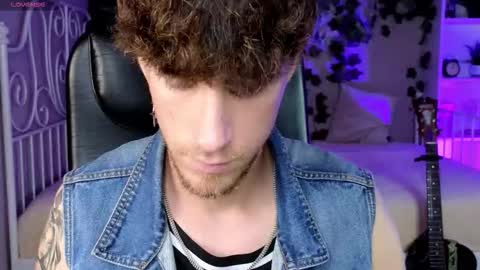 Snapshot of mark_caron chatting on October 12, 8:08 pm mark_caron online show from October 12, 8:08 pm