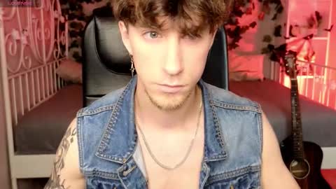 Snapshot of mark_caron chatting on October 23, 8:18 pm mark_caron online show from October 23, 8:18 pm