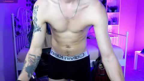 Snapshot of mark_caron chatting on November 6, 8:54 pm mark_caron online show from November 6, 8:54 pm