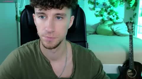 Snapshot of mark_caron chatting on November 12, 8:30 pm mark_caron online show from November 12, 8:30 pm