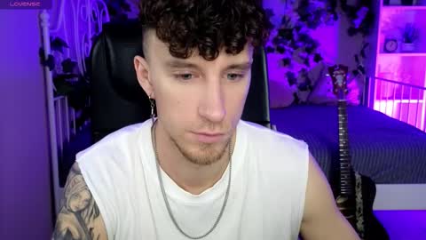 Snapshot of mark_caron chatting on November 13, 9:58 pm mark_caron online show from November 13, 9:58 pm