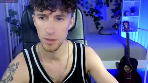 Snapshot of mark_caron chatting on November 20, 3:56 pm mark_caron online show from November 20, 3:56 pm