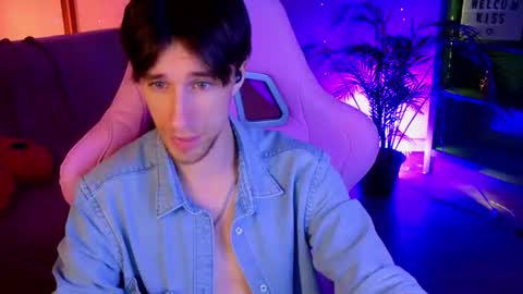 mark_caron online show from June 26, 12:48 am