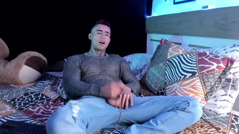 Snapshot of mark_kamper chatting on December 14, 11:56 pm mark kamper online show from December 14, 11:56 pm