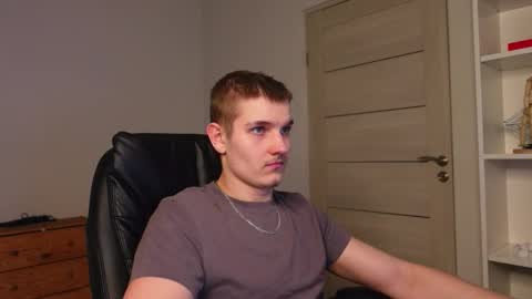 MARK KARSON online show from February 19, 6:15 pm